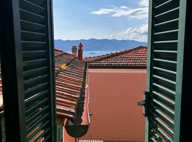 Il Dolce Far Niente, La Serra Di ليريسي
